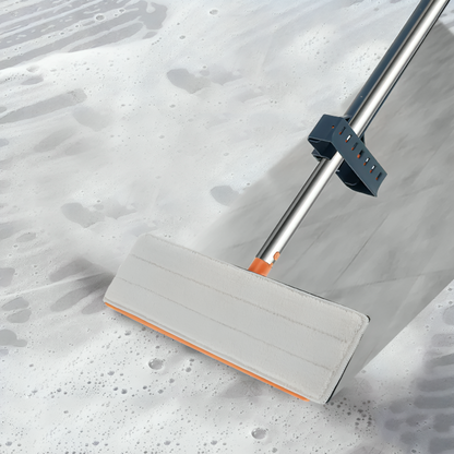 Mop & Foldable Bucket | 5 Free Microfibre Pads